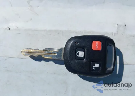 2004 Isuzu Rodeo S 3.5L V6 из США, поврежденный, VIN 4S2CK58Y944317180